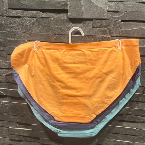 Columbia Underwear Set - Picture 2 of 4